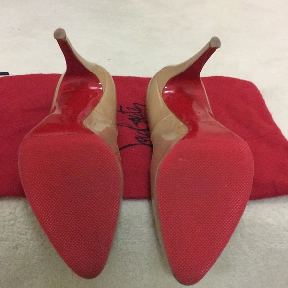 Louboutin nude patent leather pump - Picture 4 of 5